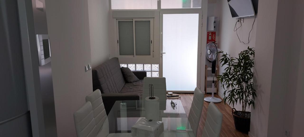 Aparthotel Lyesblb Valenza Esterno foto